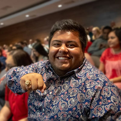 Student showing UHV class ring